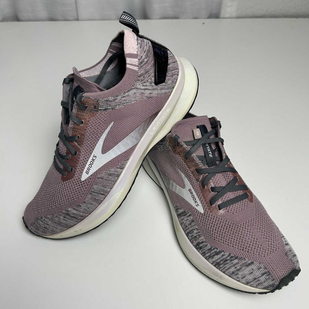 Brooks Levitate 4 Womens Running Shoes Size 11 Rose Gray Knit 1203351B032